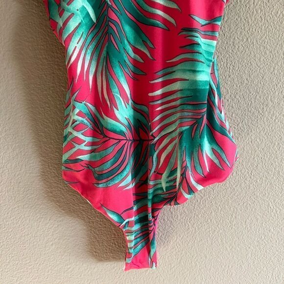 NEW Palm Leaf Print Bodysuit - Picture 3 of 7